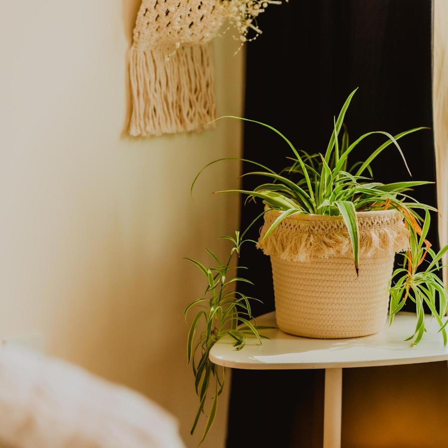 Lovely Bohemian Apartment In Heart Of City Life Glasgow Buitenkant foto